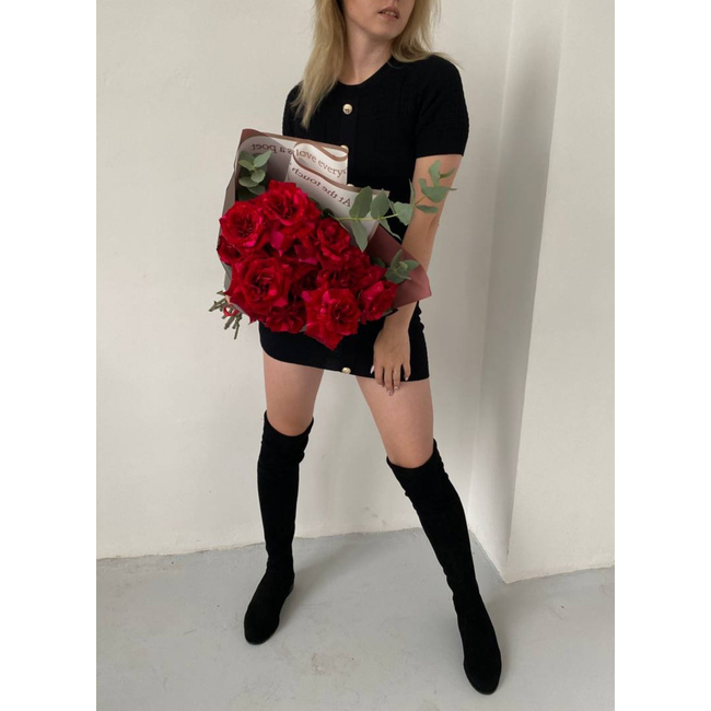 Букет из 9 роз Ред Пантер в Бугульме от магазина цветов «Rosemary»