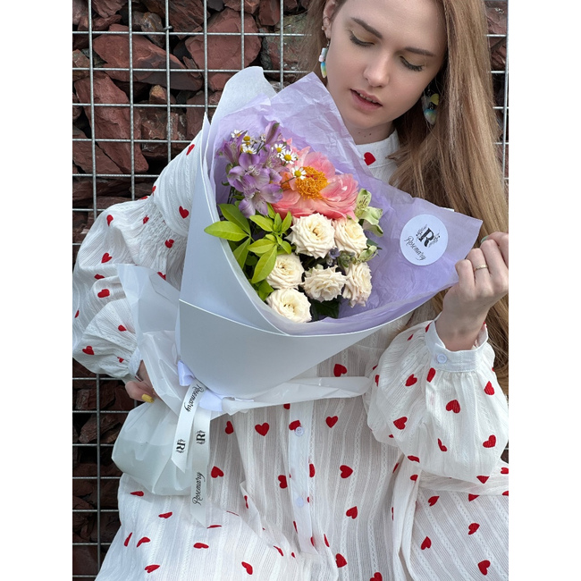 Букет Токио в Бугульме от магазина цветов «Rosemary»